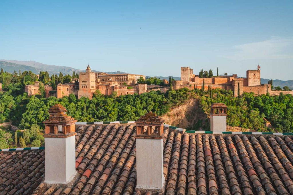 The Ultimate Guide to Visiting the Alhambra: Tips, Tricks and Must-Sees